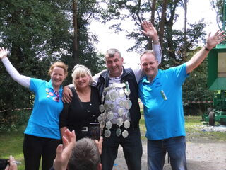 Das alte und neue Königspaar